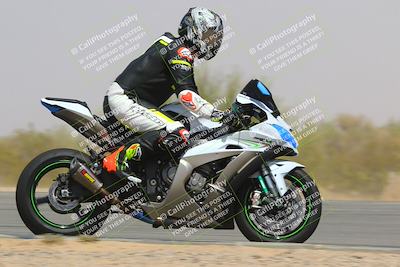 media/Mar-28-2022-Superbike Trackdays (Mon) [[b8603d0f67]]/Advanced Group (1pm-130pm)/Turn 9/